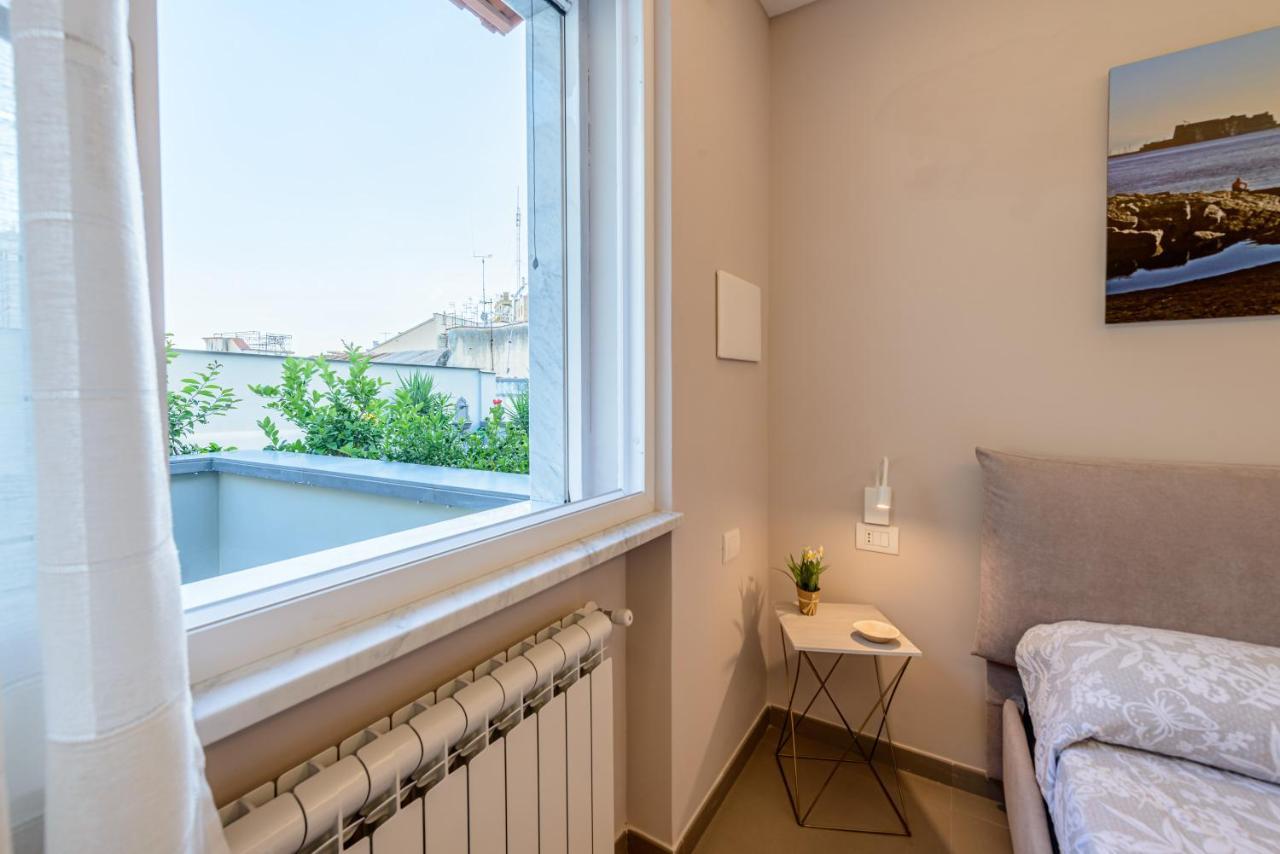 Dimorart Design Accomodations In Napoli Exterior photo