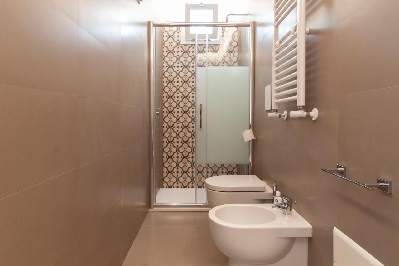 Dimorart Design Accomodations In Napoli Exterior photo