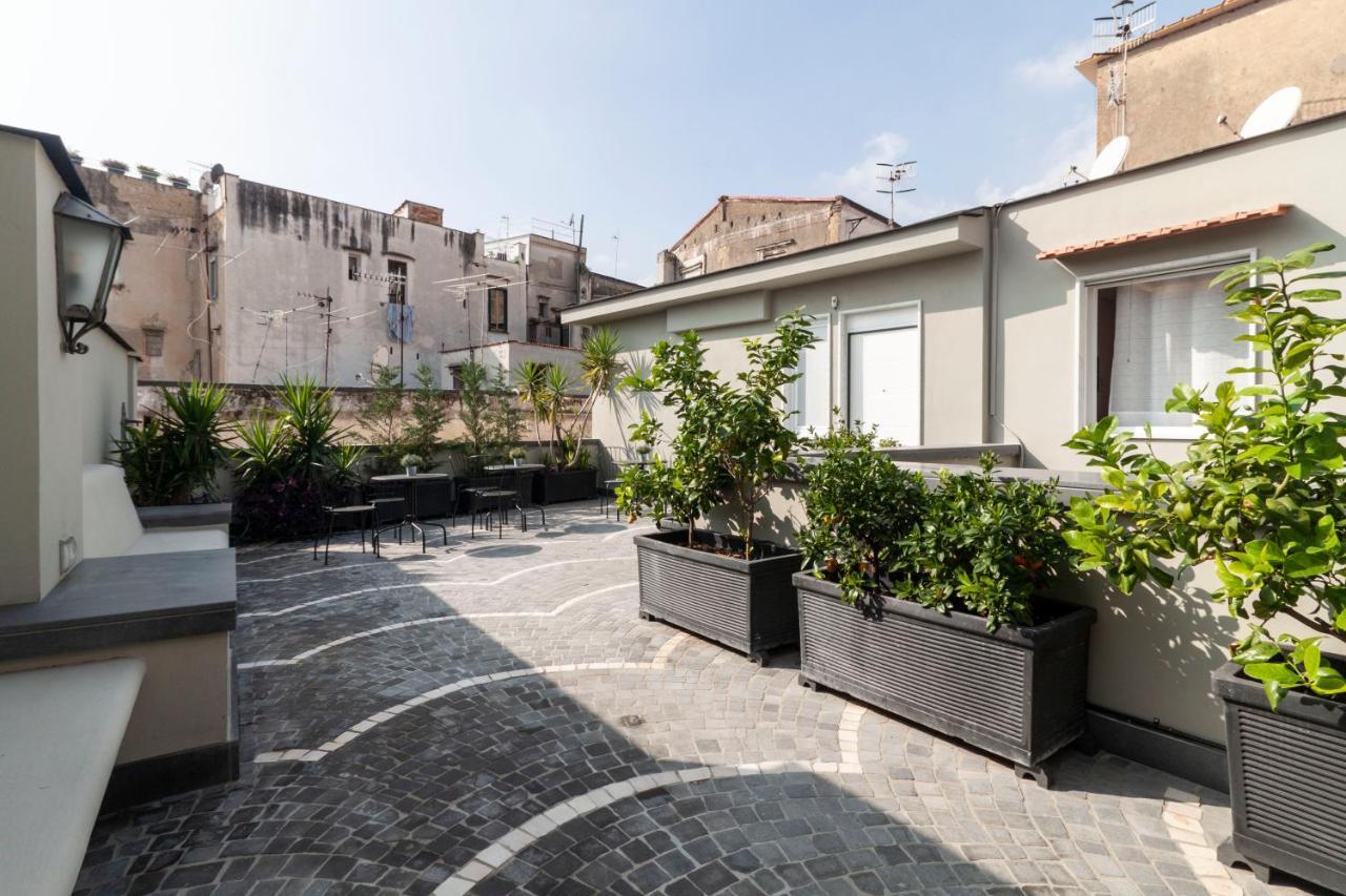 Dimorart Design Accomodations In Napoli Exterior photo